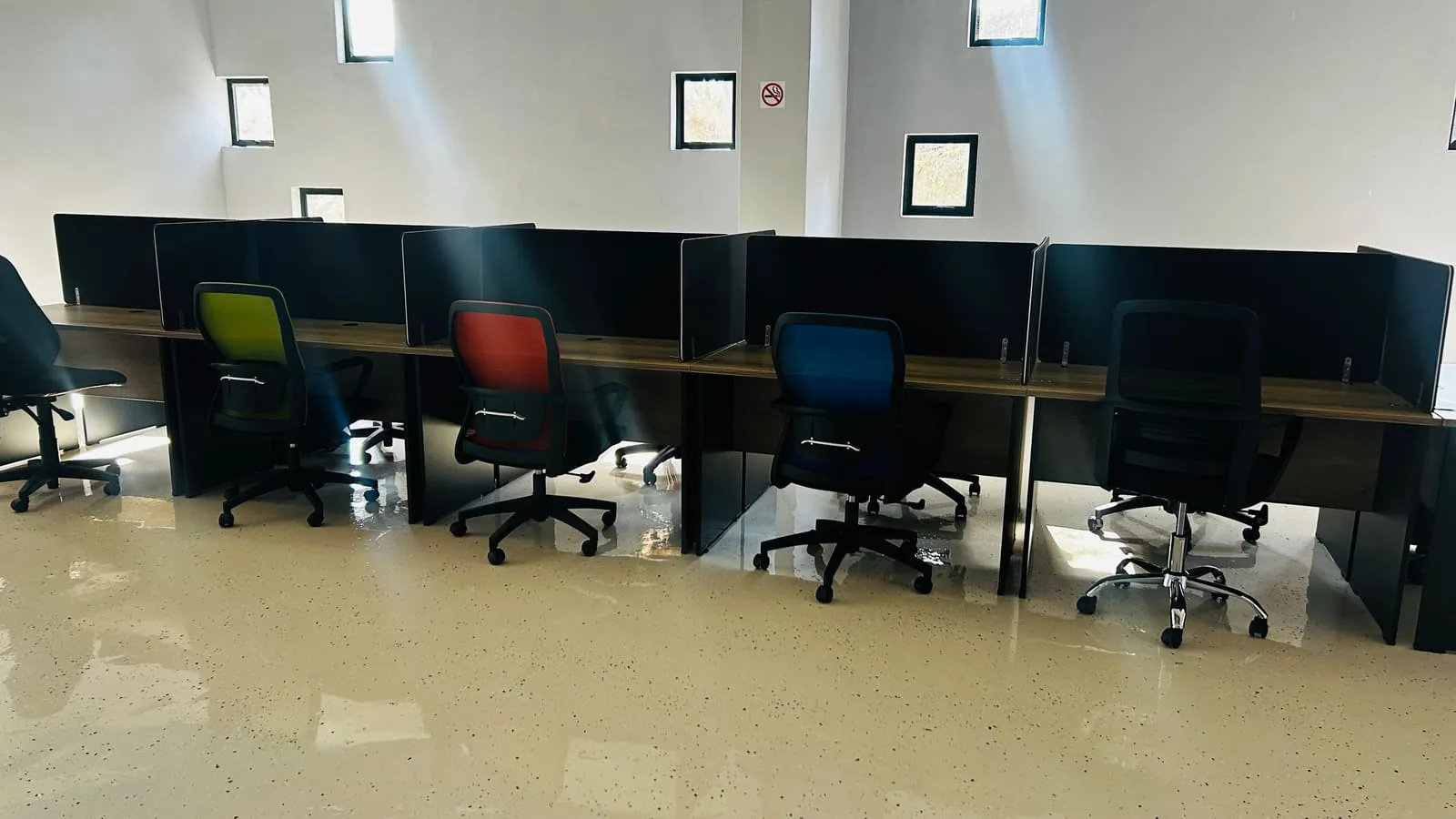 Co-working desks inside the ANBI centre