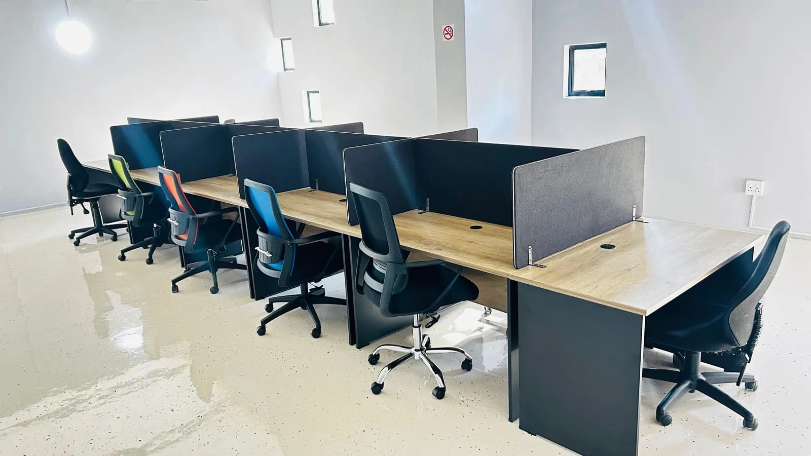 Workstations in the shared workspace